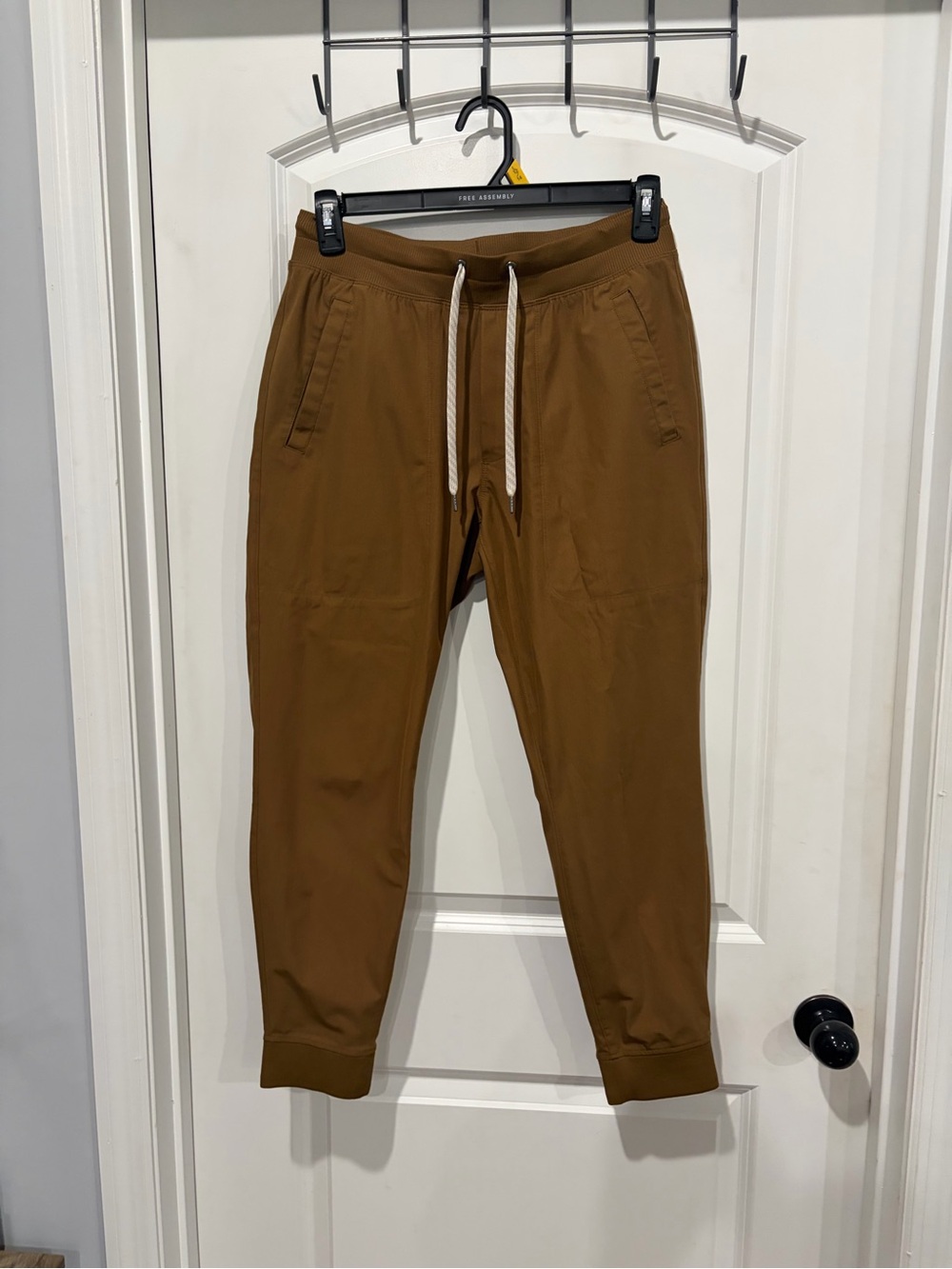 Vuori Caramel Brown Jogger Pants with Drawstring